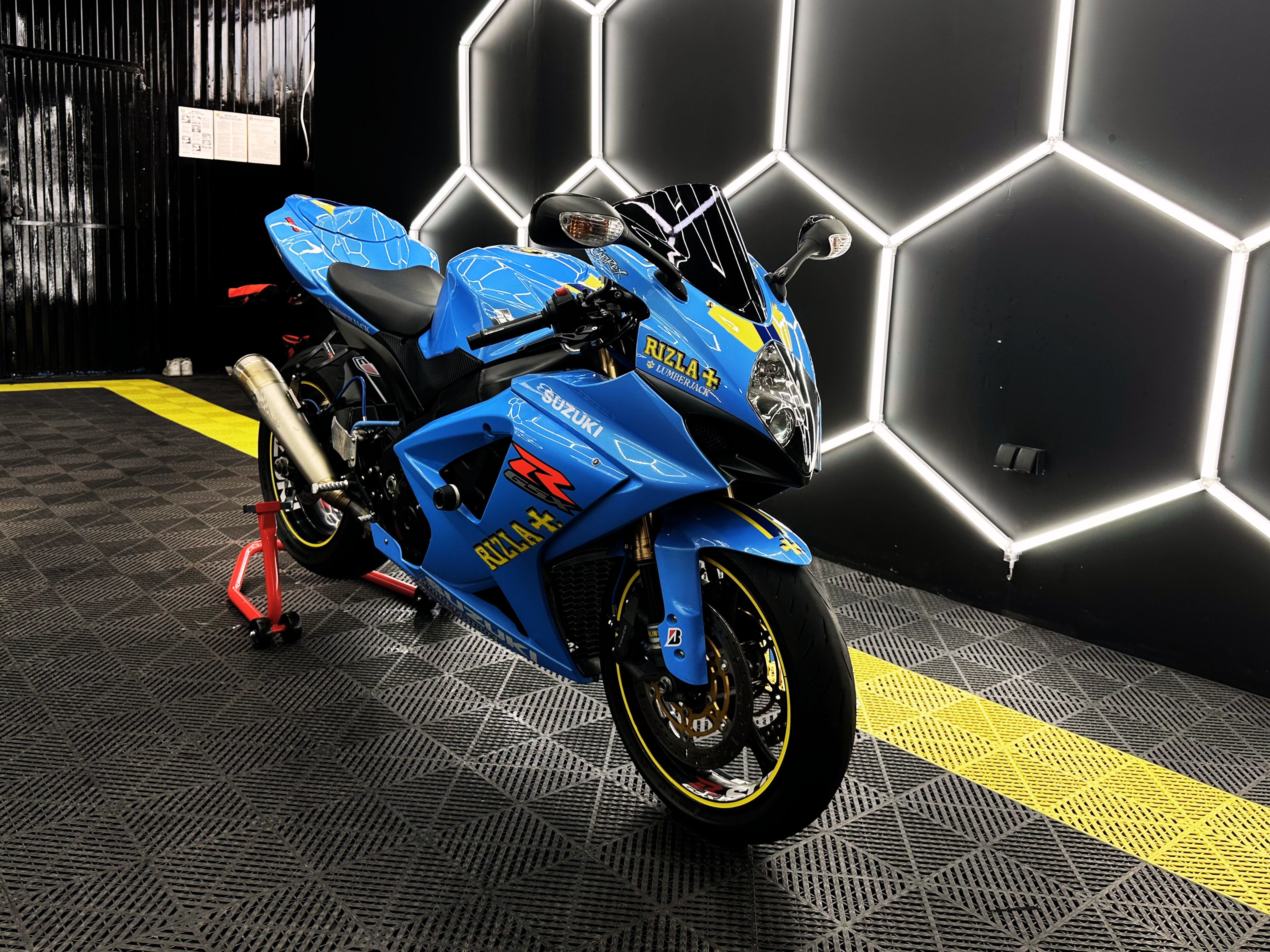 Projekt: SUZUKI GSXR Rizzla